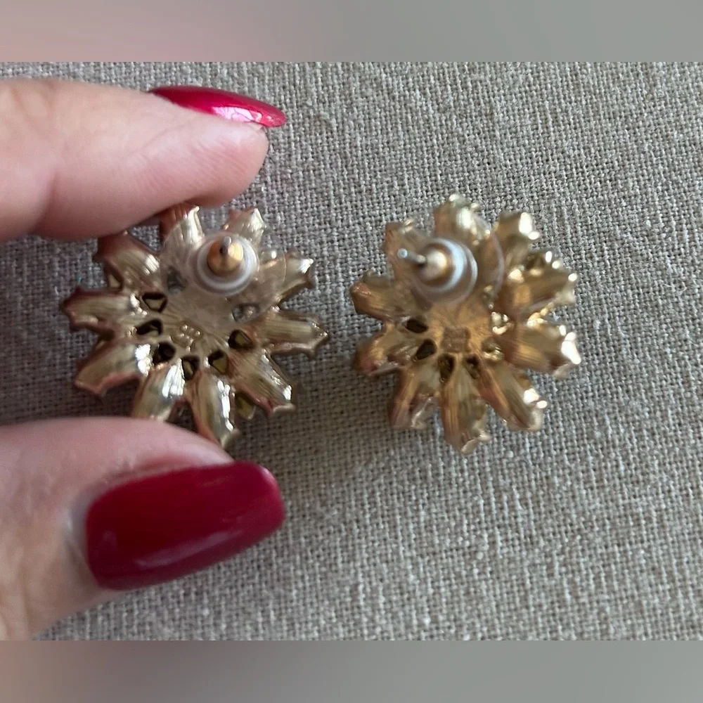 Stella & Dot Smoky  Rhinestone  Earrings EUC - Picture 3 of 4